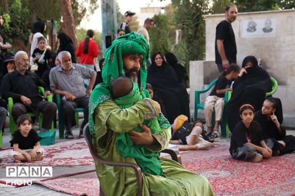 طنین تعزیه در صحن امام‌زاده عقیل (ع) اسلامشهر 