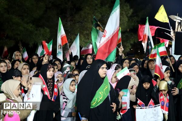 گرامیداشت چهلمین روز دانش آموزان شجره طیبه میناب در مشهد