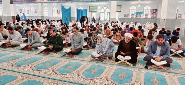 جشن بزرگ روزه‌اولی‌ها در قلعه‌گنج