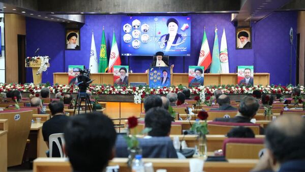 مراسم بزرگداشت استاندار شهید پرواز اردیبهشت در قم