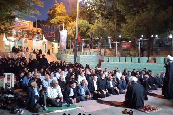 چلیچه؛ تجمعات شبانه در امتداد راه شهیدان