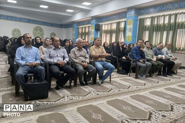 هم‌صدایی خانه و مدرسه برای آینده دانش‌آموزان 