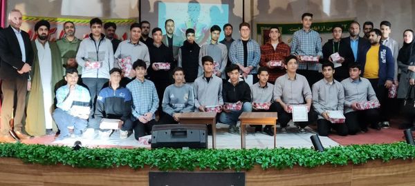 برگزاری اولین جشنواره شهرستانی سرود فجر در گالیکش