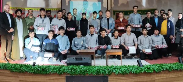 برگزاری اولین جشنواره شهرستانی سرود فجر در گالیکش