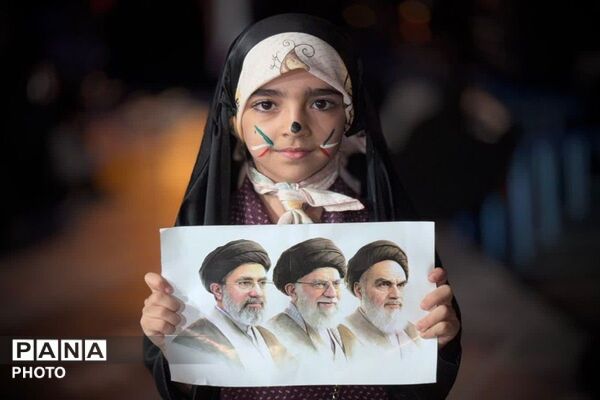 قرچکی‌ها؛همچنان پای کار 
