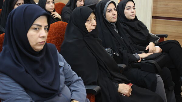 همایش بزرگداشت مقام معلم آموزش و پرورش ناحیه یک زنجان