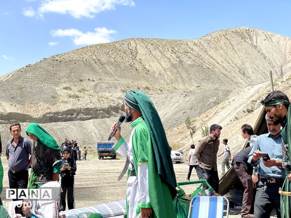 مراسم نمادین تعزیه خوانی اباعبدالله الحسین در شهر بار