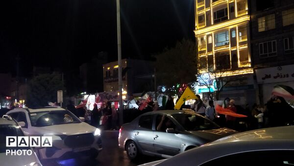 ماشین ها در بلوار فضل نیشابور حماسه آفریدند 