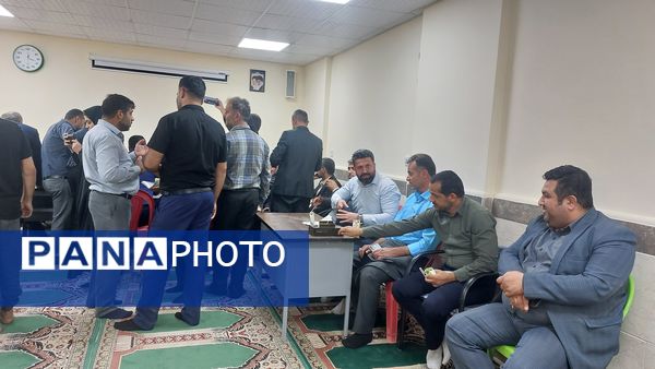 برگزاری میز خدمت به‌مناسبت هفته دولت در بلده