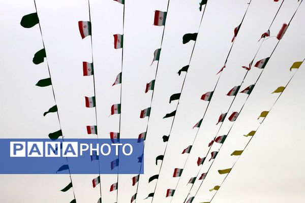 نواهای دانش‌آموزی در جشن ۲۲ بهمن طلیعه شاهد