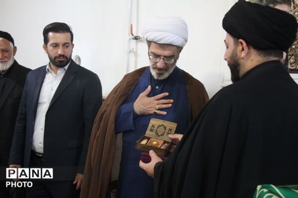 حضور خادمان حرم حضرت معصومه(س) در شهرستان قهاوند