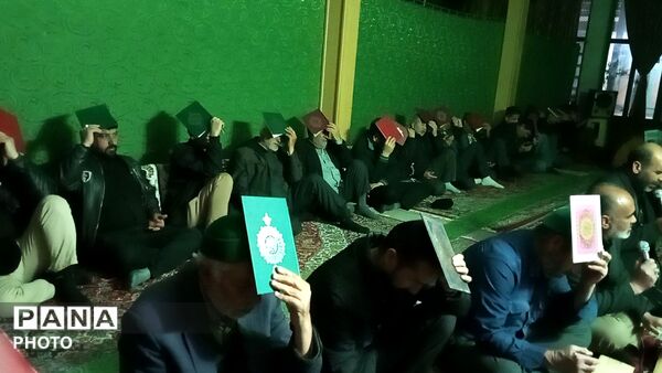 مراسم احیا در شب دوم قدر نیشابور