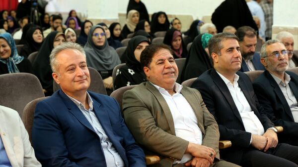 خشت گذاری ۵ پروژه‌ عمرانی منطقه ۵ آموزش و پرورش شهر تهران