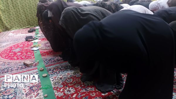 نماز جماعت به همراه افطاری در مسجد چهارده معصوم الغدیر 