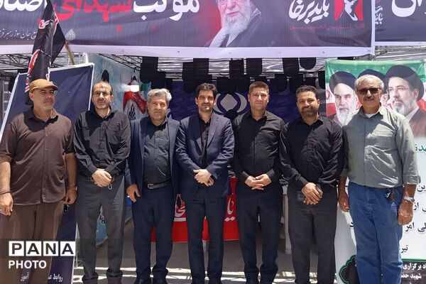جلوه‌ای از  همبستگی و خدمت در وداع رهبر شهید  امت اسلام در بهارستان دو