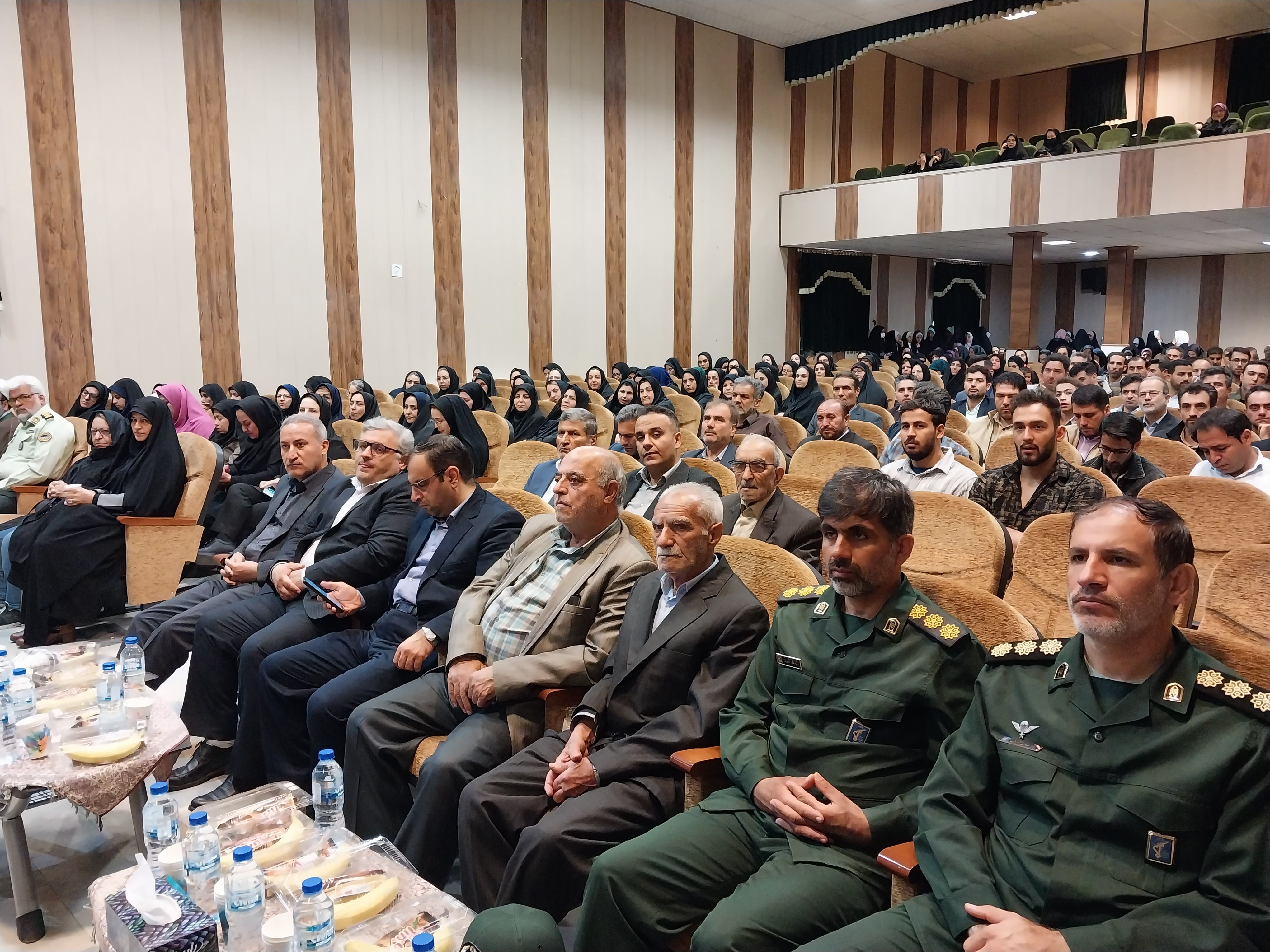 آیین بزرگداشت مقام معلم در شهرستان ابهر