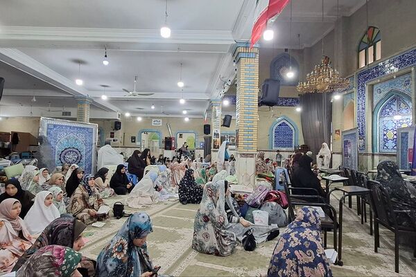 اعتکاف دانش‌آموزی مسجد اعظم قلعه‌نو