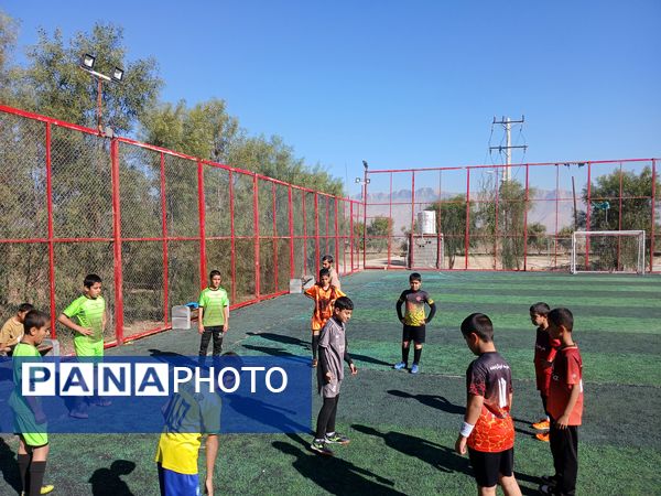 مسابقه فوتبال دوستانه در آموزشگاه شهید ابراهیم رضوی
