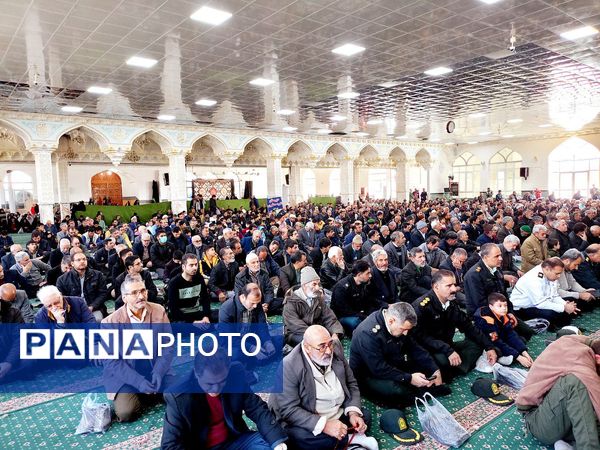 نماز جمعه در کاشمر