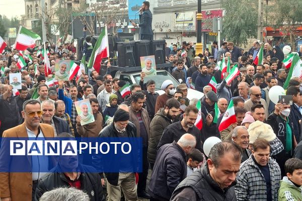 ۲۲ بهمن، میعادگاه حضور آگاهانه مردم قرچک در صحنه