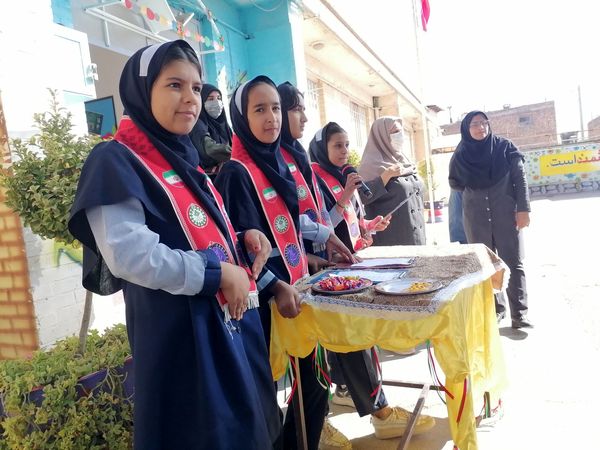 سه شنبه های مهدوی در دبستان ناهید نخودی 