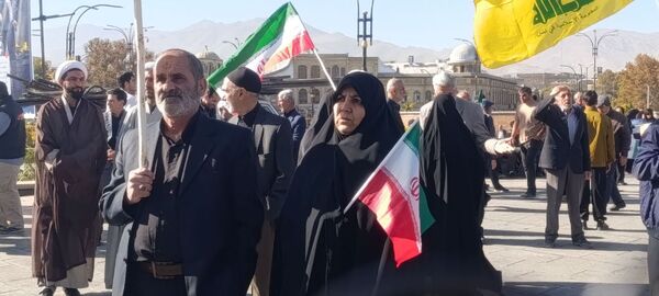 حضور پرشور آینده‌سازان ایران در راهپیمایی روز دانش‌آموز در همدان 