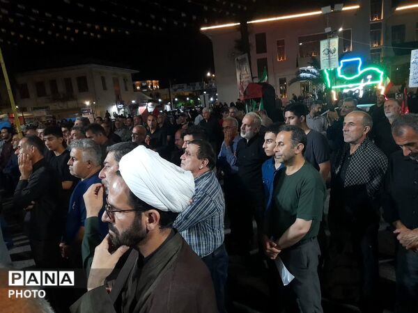 مراسم وداع با شرکت کنندگان مراسم تشییع در رودسر