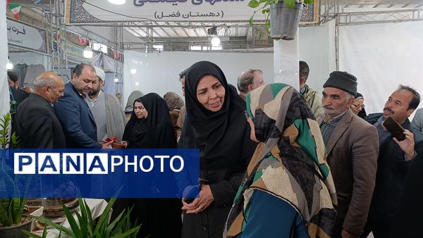 نمایشگاه دستاوردها و توانمندی بانوان روستایی در روستای بشرآباد