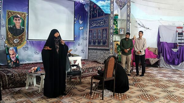 نخستین نشست طرح «همراه با شهید» در یاسوج کلید خورد