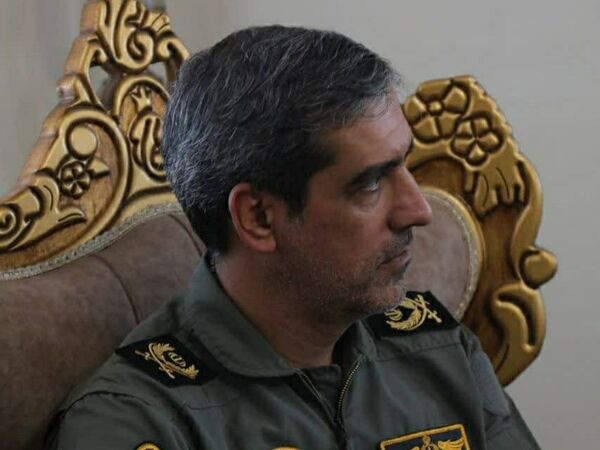 دیدار فرمانده نیروی هوایی ارتش با خانواده شهدای خدمت