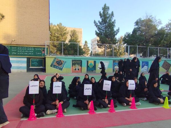 افتتاحیه المپیاد ورزشی در دبیرستان مستوفق