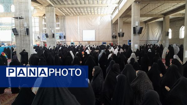 نماز جمعه در آغاز هفته وحدت 