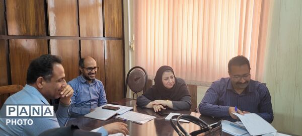 تفاهم‌نامه همکاری مدیران مدارس متوسطه دوم با معاونت فرهنگی و تربیت بدنی ناحیه یک بندرعباس