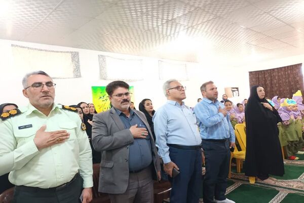 افتتاح اتاق گفت‌وگوی اولیا و مربیان در مدرسه فرهنگیان غزل موسوی‌پور 