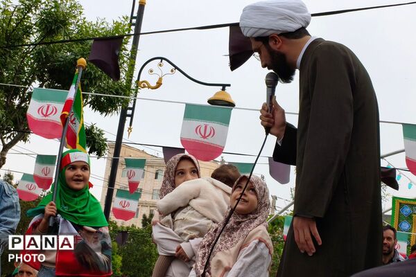 همایش مادر و دختری جان فدا در بهارستان دو