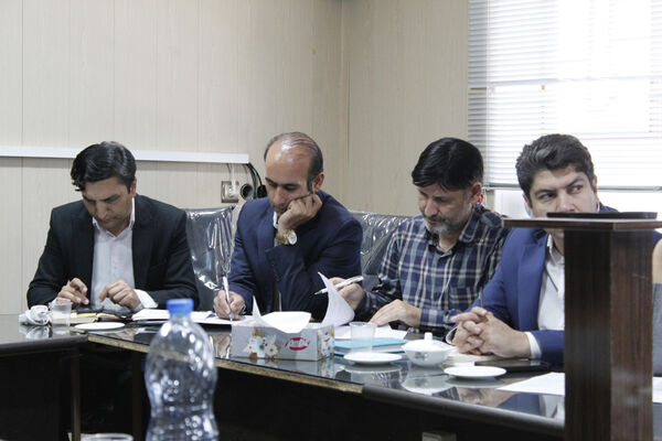 نشست جمع بندی بازدید‌های پروژه مهر از شهرستان‌های گرمه و جاجرم