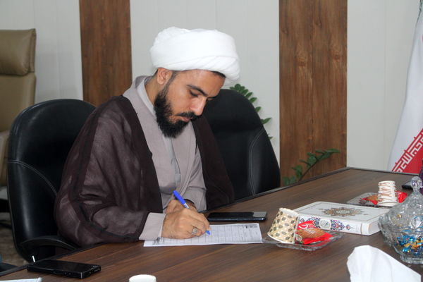 جلسه برنامه‌ریزی بزرگداشت هفته دفاع مقدس در اداره‌کل آموزش و پرورش استان بوشهر