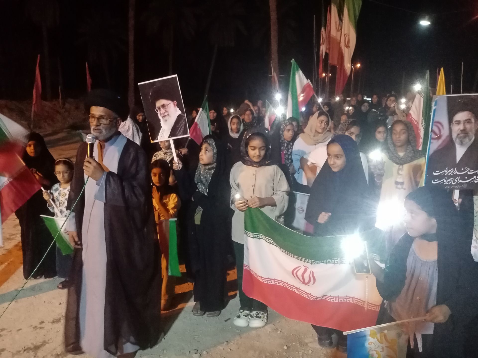 جشن باشکوه «دختران آفتاب» در فین هرمزگان به‌مناسبت ولادت حضرت معصومه (س) 