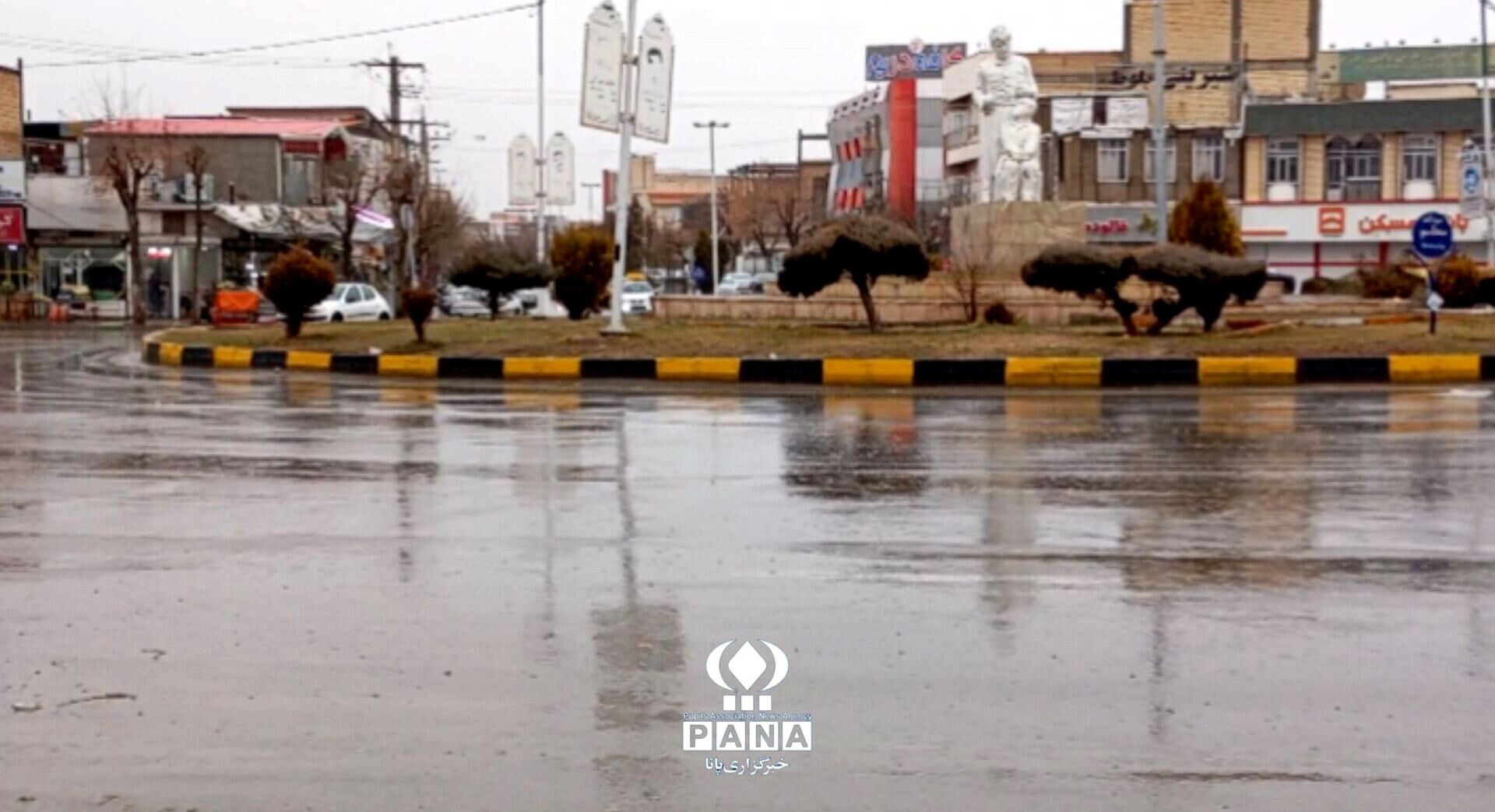 بارش باران بهاری در دهگلان، نویدبخش سالی پربرکت و شاداب