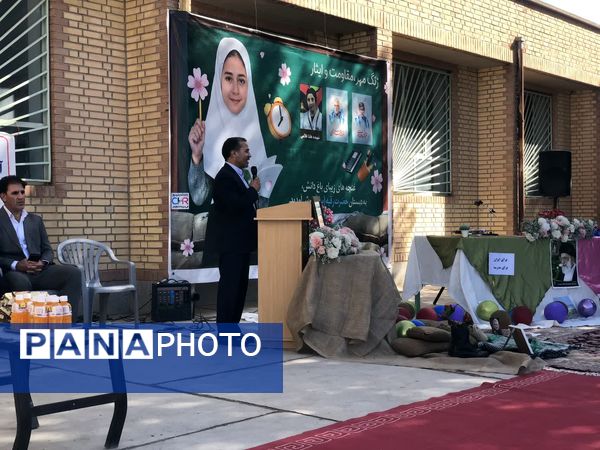 شکفتن لاله‌های دانش در دبستان حضرت رقیه کوهدشت؛ آغاز سال تحصیلی با شمیم ایثار و مقاومت