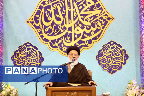 مراسم جشن میلاد پیامبر اکرم(ص) و امام جعفر صادق(ع) در حرم حضرت معصومه(س)