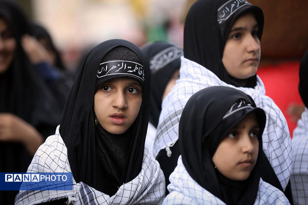 حضور وزیر آموزش و پرورش در راهپیمایی 13 آبان