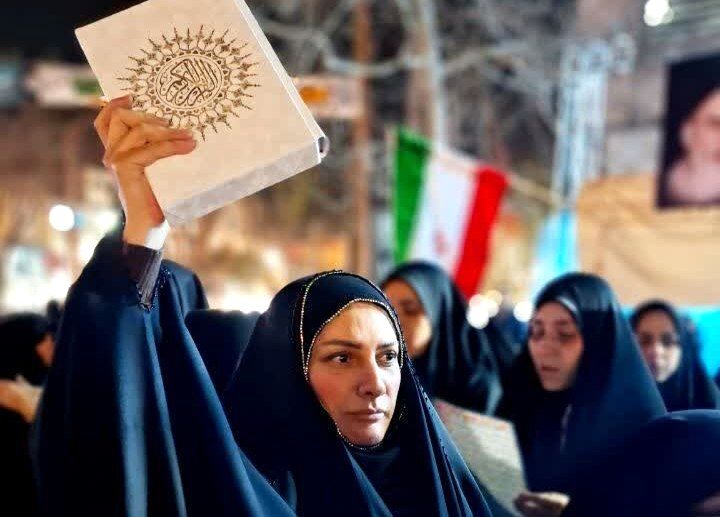 اجتماع باشکوه مردم شهرستان فردیس در چهارمین روز شهادت امام قائد 
