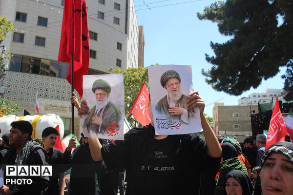 مشهد در سوگ؛ بدرقه باشکوه رهبر شهید انقلاب در جوار بارگاه رضوی/۲