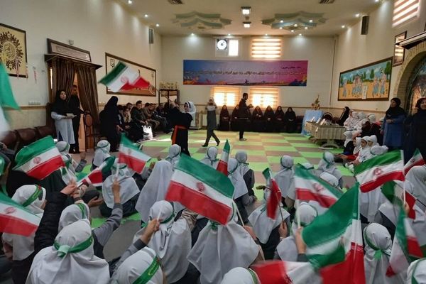 افتتاح سالن ورزشی شهید مصطفی صدرزاده در دبستان شاهد فاطمه‌الزهرا(س) 