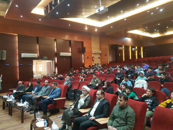 جشنواره امامت و مهدویت در بخش شهرستانی با شرکت بیش از ۲۵۰ اثر در دانشگاه آزاد اسلامی واحد فیروزکوه