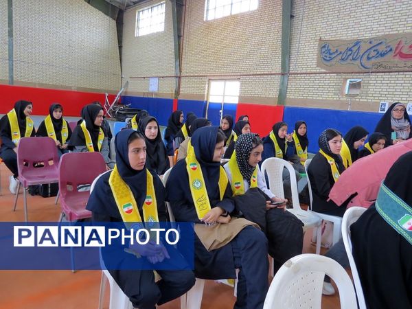 اردوی تمشک در بام و صفی آباد 