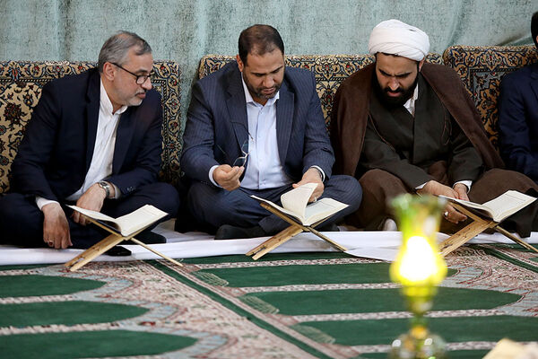 محفل انس با قرآن دانش آموزان و فرهنگیان برگزیده و نخبه قرآنی با حضور وزیر آموزش و پرورش