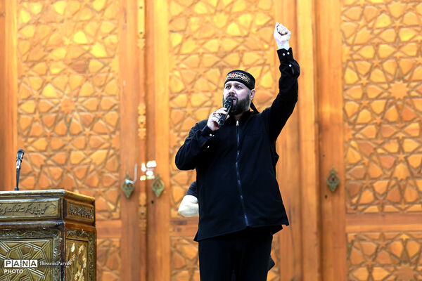 برگزاری همایش بزرگ جمع‌خوانی دانش‌آموزان با اجرای سرود و نوحه حماسی «باید برخاست»