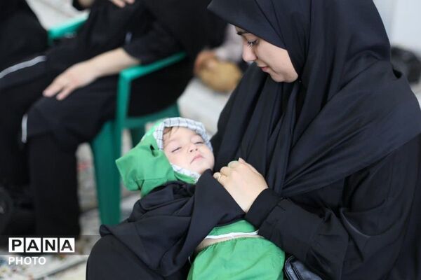 شکوه آیین جهانی شیرخوارگان حسینی در مصلی باقرشهر؛ پخش زنده از رسانه ملی